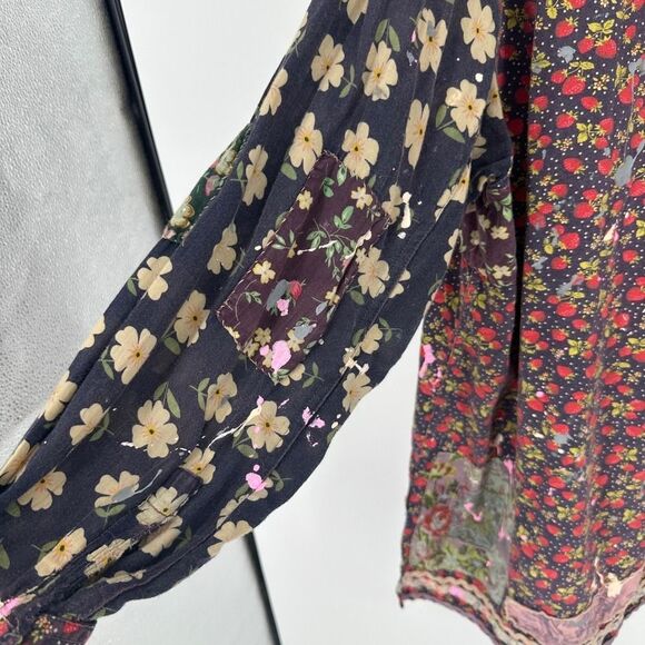 Magnolia Pearl top OS adison workshirt patchwork strawberry floral paint artsy - Picture 14 of 16